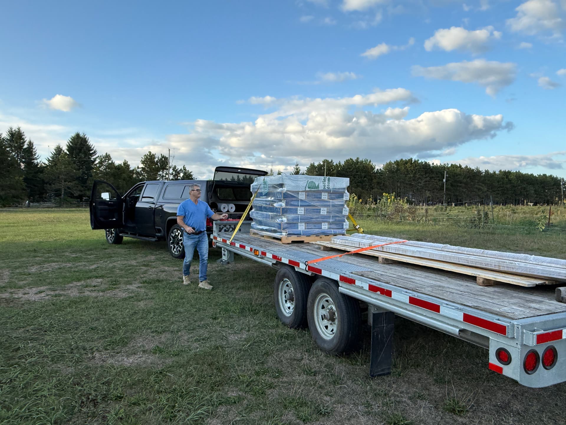 Select Metal Roofing service truck